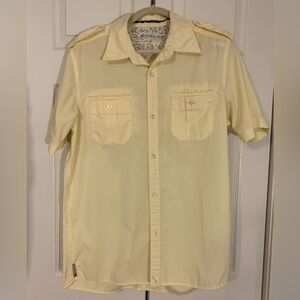 Quicksilver Men's Yellow Short Sleeve Button Down Shirt Fishing,golf,everyday L